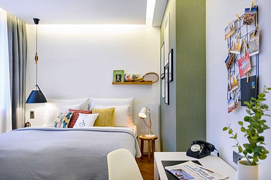 Mosaic House Design Hotel