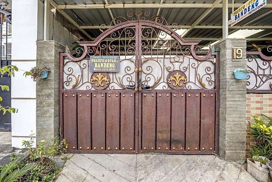 SPOT ON 92461 Aini Syariah Homestay