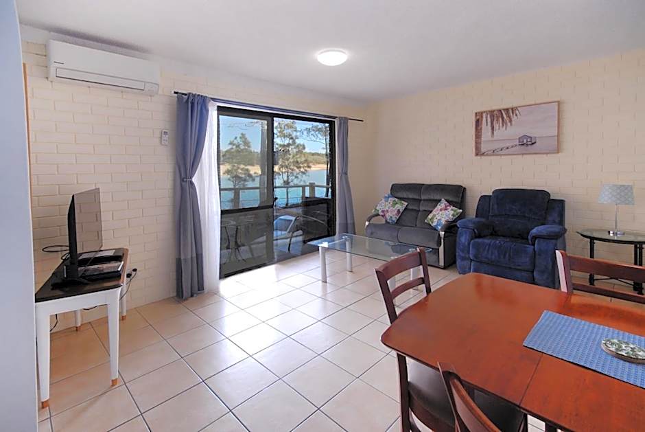 Marcel Towers Holiday Apartments