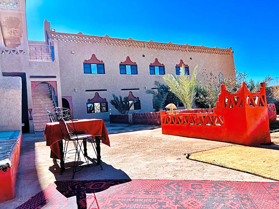 Hotel Camping Les Roses Des Dunes & Piscine