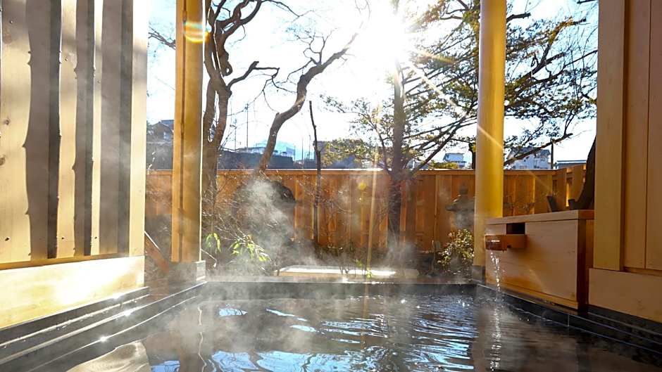 Shibu Hotel
