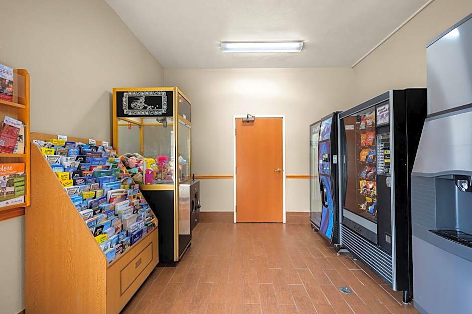 Comfort Inn & Suites In Fenton