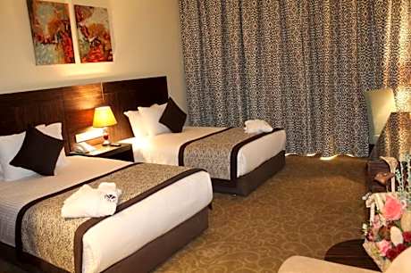 Deluxe Double or Twin Room with Lake View