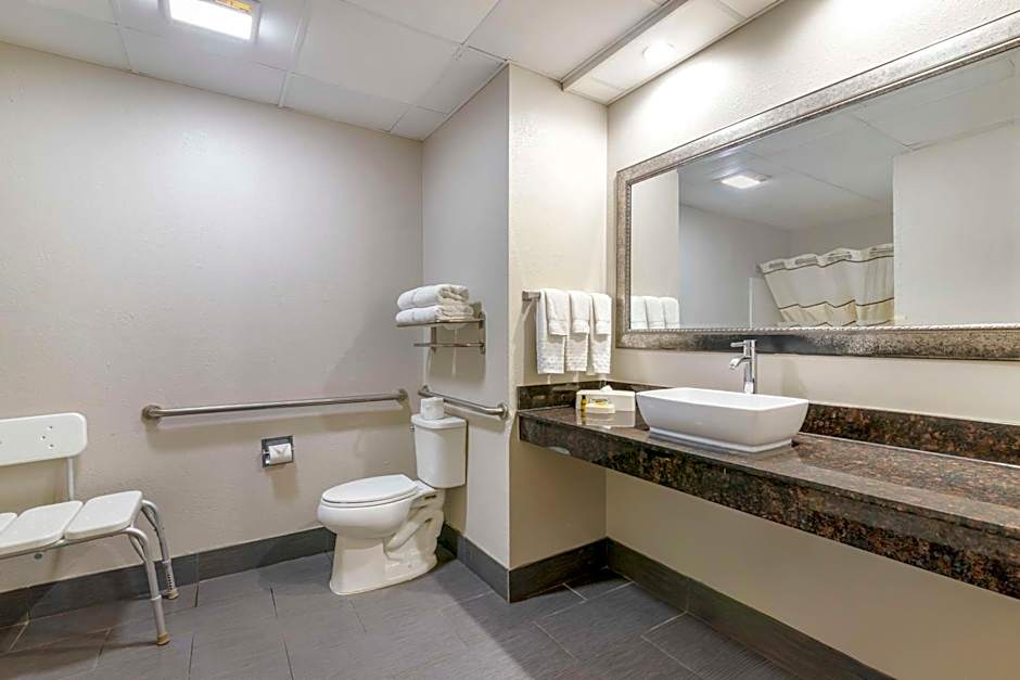 Best Western Savannah Airport Inn & Suites