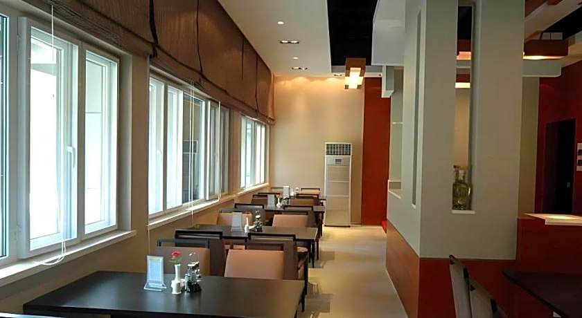 Jinjiang Inn Jiaxing South Lake
