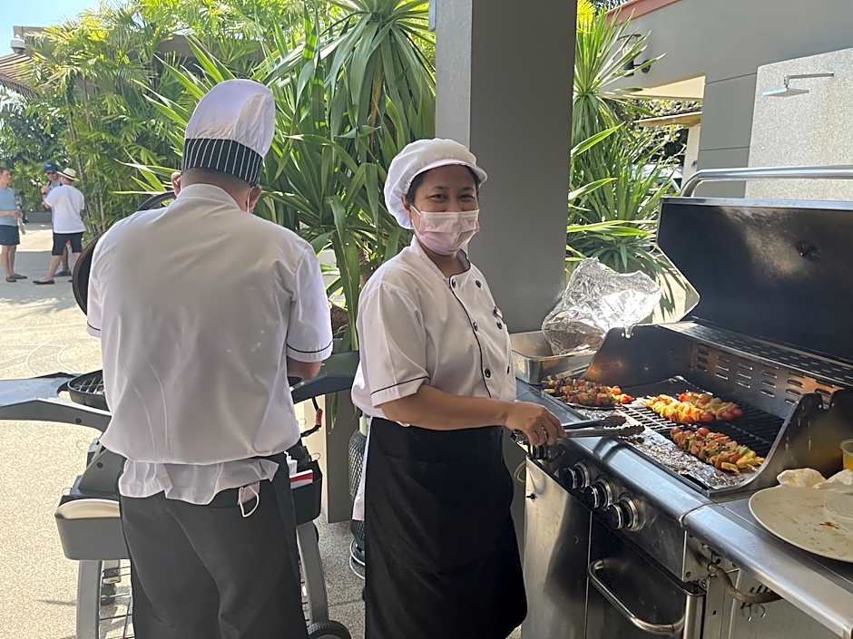 Surin Bay Inn (East Sun Properties Co., Ltd.)