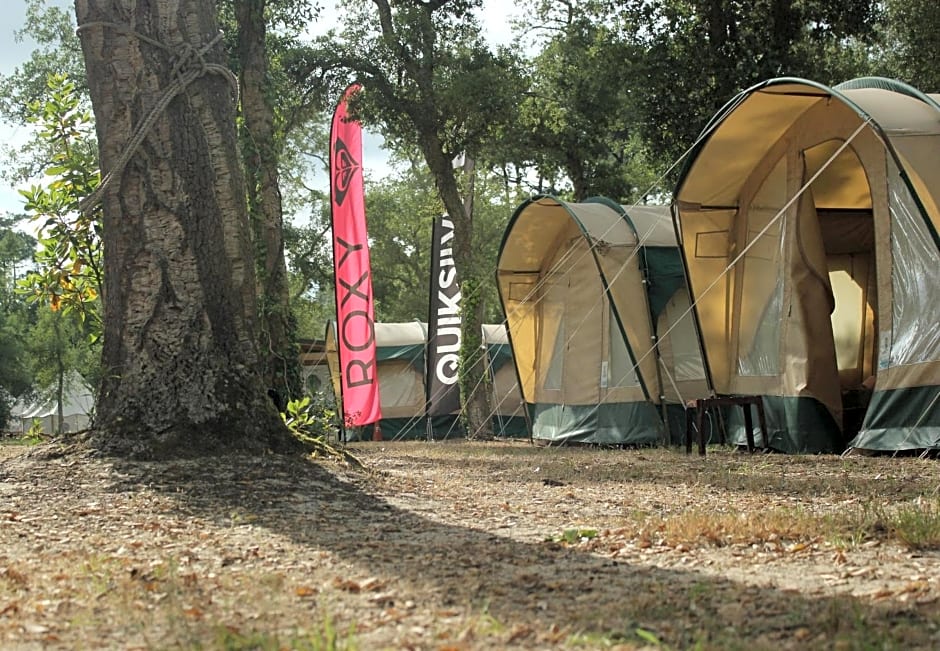 Progress Outdoor Surf Hostel