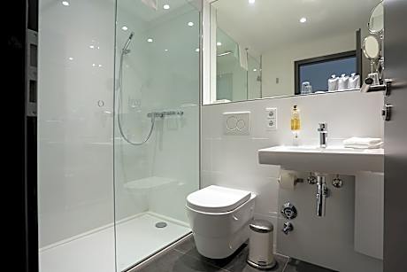 Comfort Room 1 Double Bed