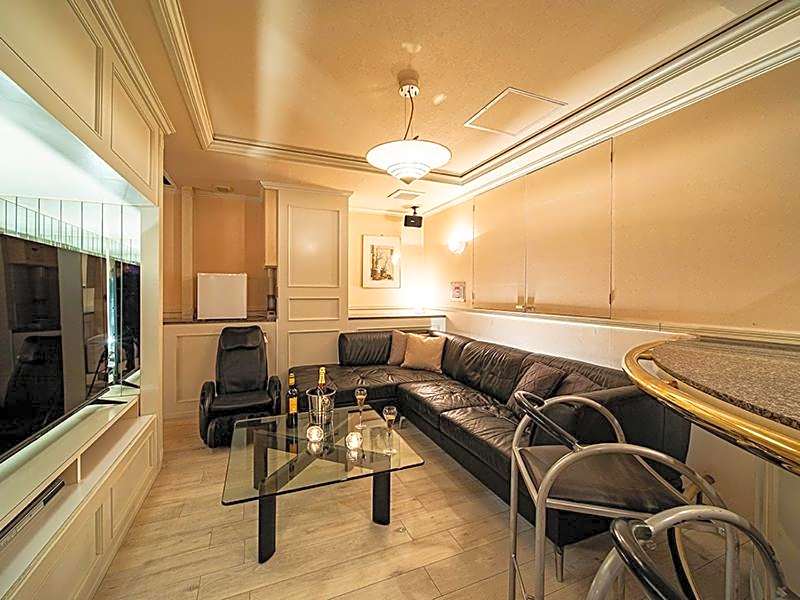 Towers Hotel - Adult Only -