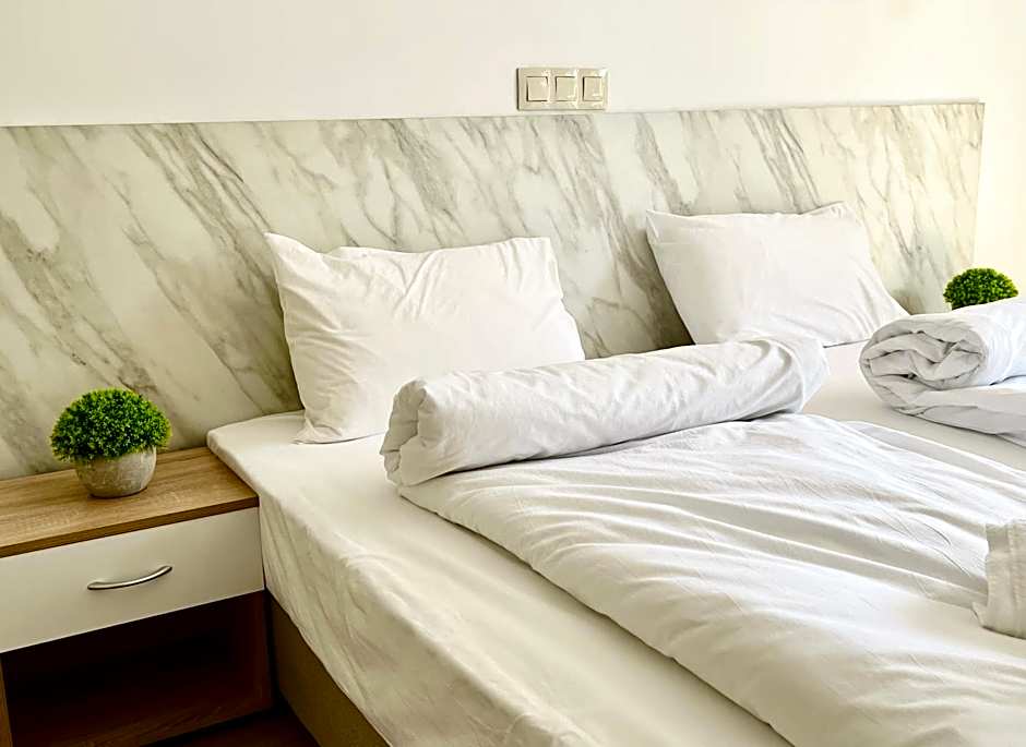 Apart-Hotels-Sofia, AHS