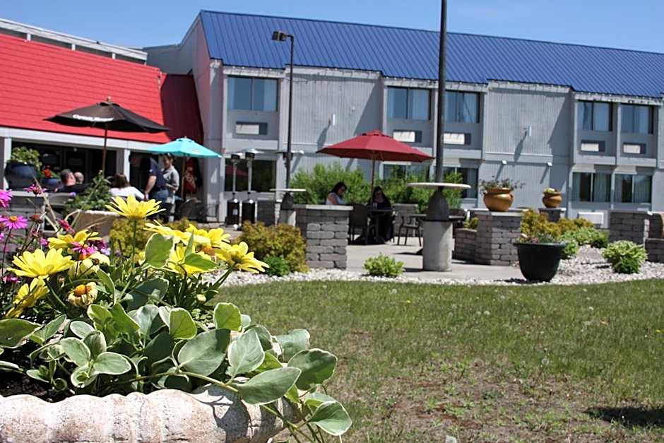 Photo 1 of 25 of Barkers Island Inn Resort & Conference Center