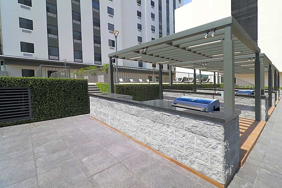Holiday Inn & Suites - Monterrey Apodaca Zona Airport, an IHG Hotel