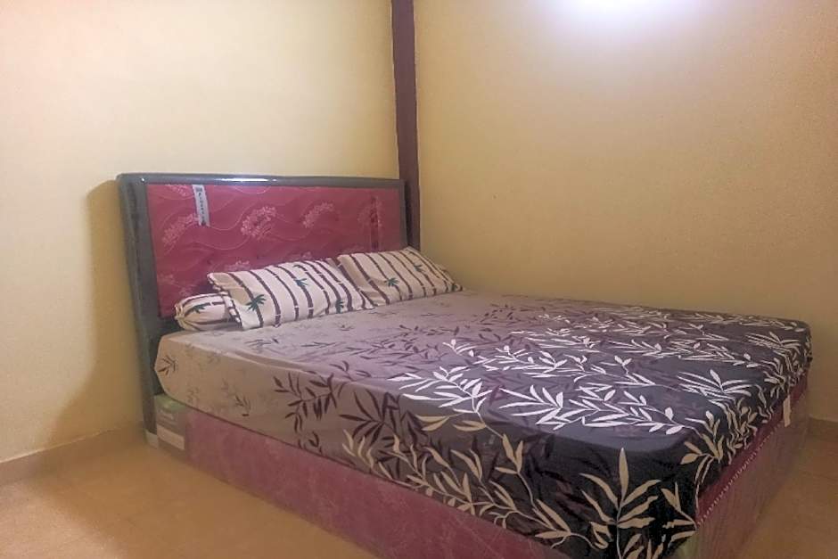 OYO 90731 E-kreasi Home