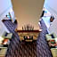 Smart Suites, an Ascend Collection Hotel
