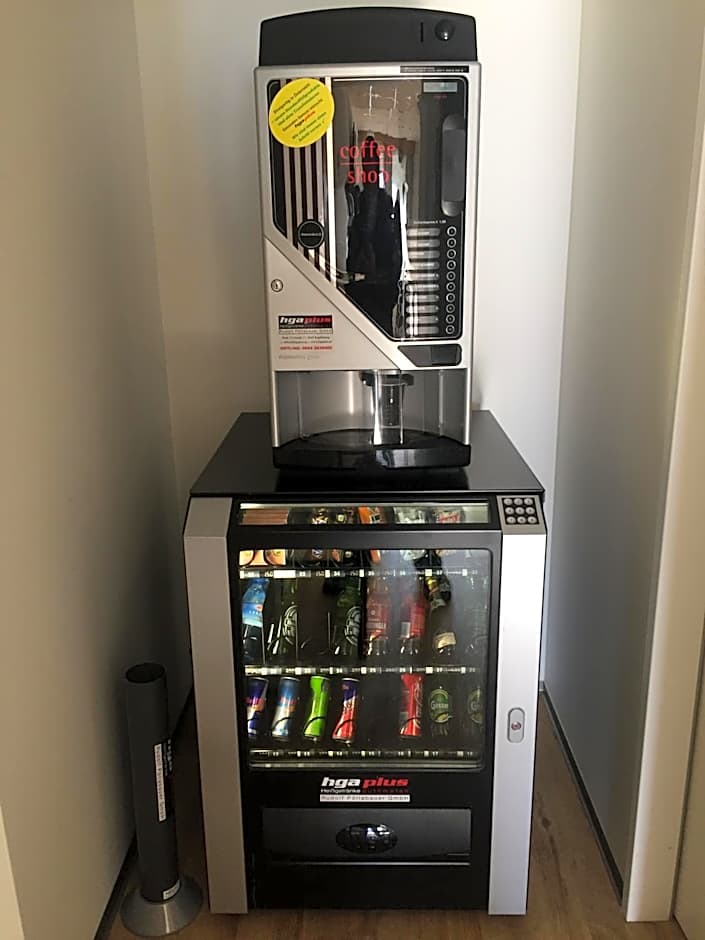 Burg Rooms - 24h Self-Check-in