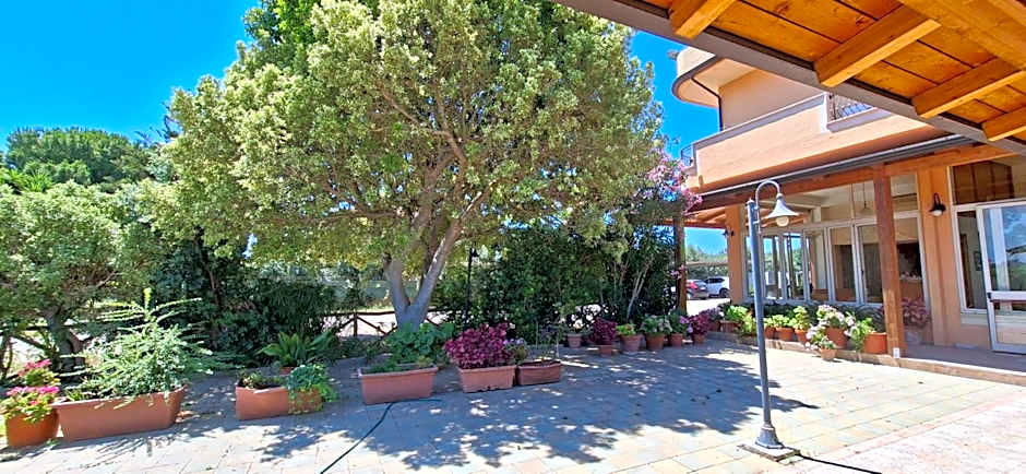 Hotel Ristorante La Decanata