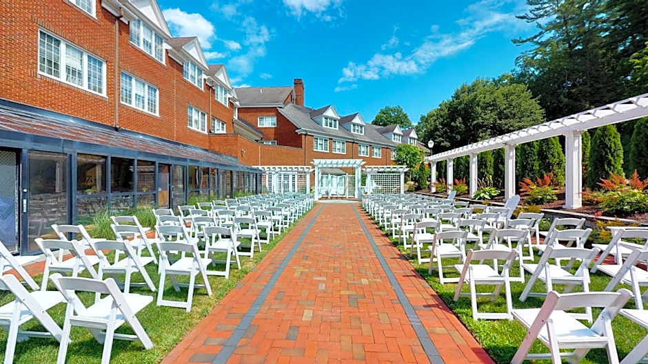 Simsbury Inn