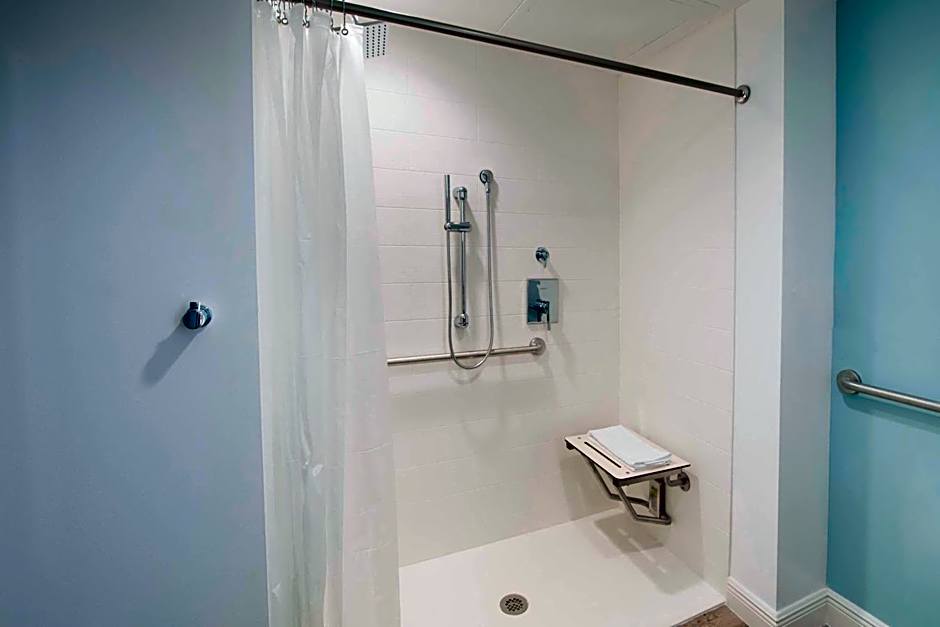 SpringHill Suites by Marriott Navarre Oceanfront