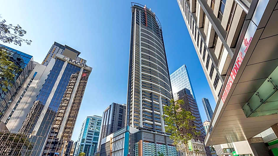 Oaks Brisbane Aurora Suites