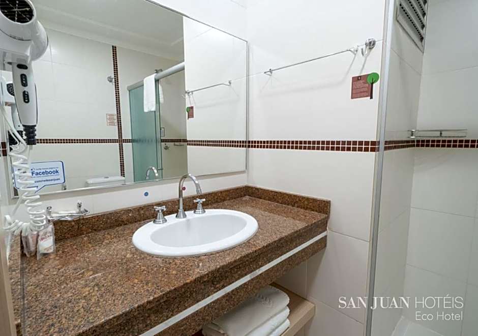 Photo 1 of 2 of Comfort Suite