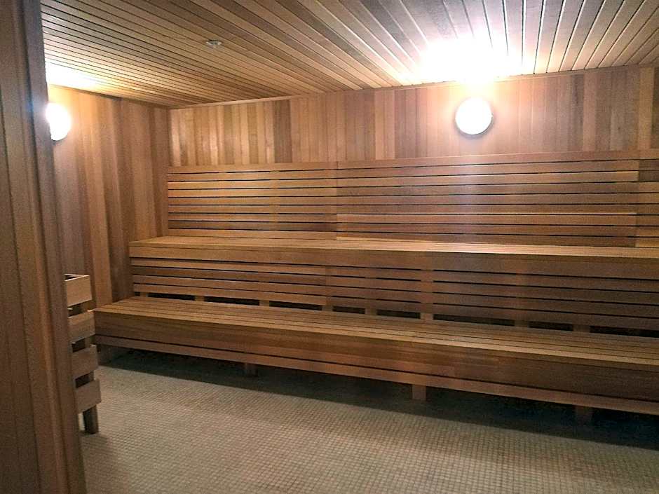 Stylish Downtown Toronto Residential Hotel