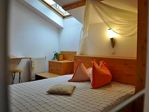 Bistro-Pension La Teleferic