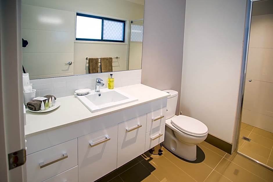 Spinifex Motel and Serviced Apartments