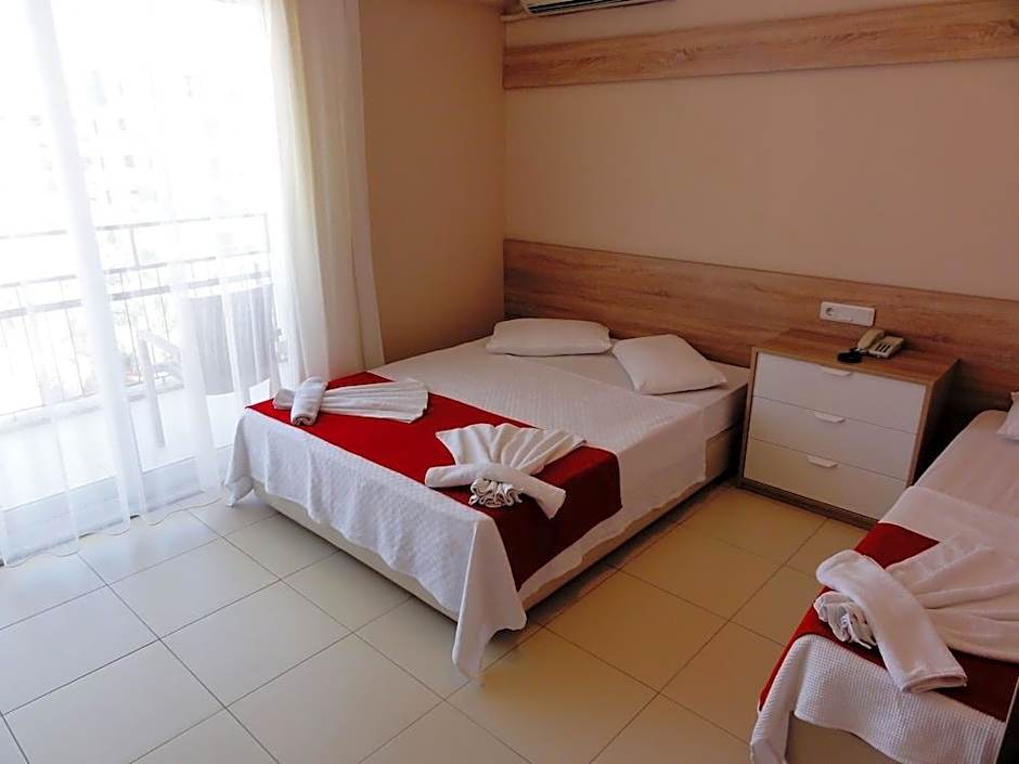 Altinersan Hotel Altinkum