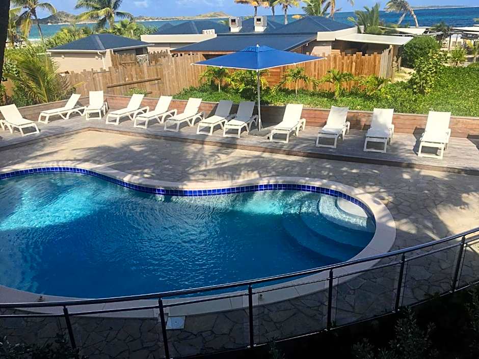 Orient Beach Hotel