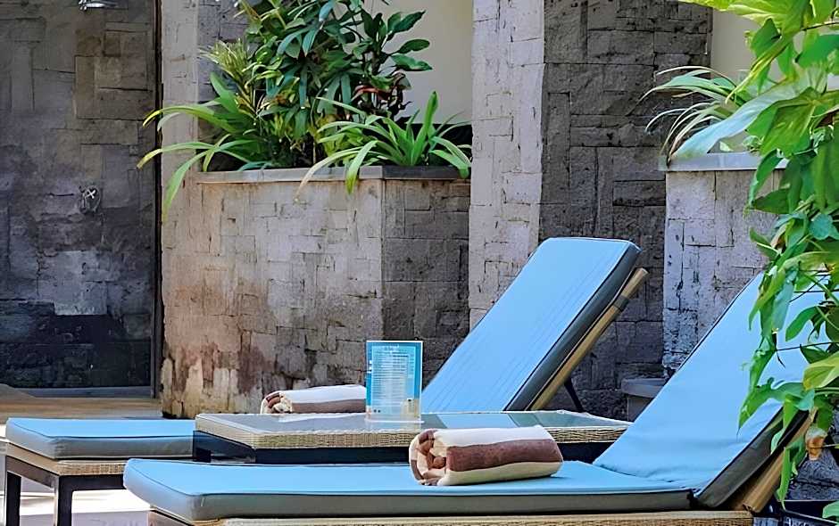 Akana Boutique Hotel