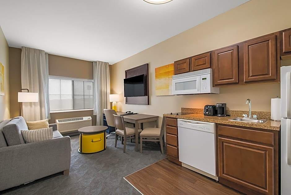 Comfort Inn & Suites Barnesville - Frackville