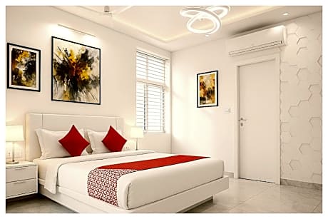 Goroomgo Caroline Homestay Bhubaneswar