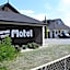 Oxford Court Motel