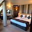 All Seasons Residence Design Hotel - Free parking