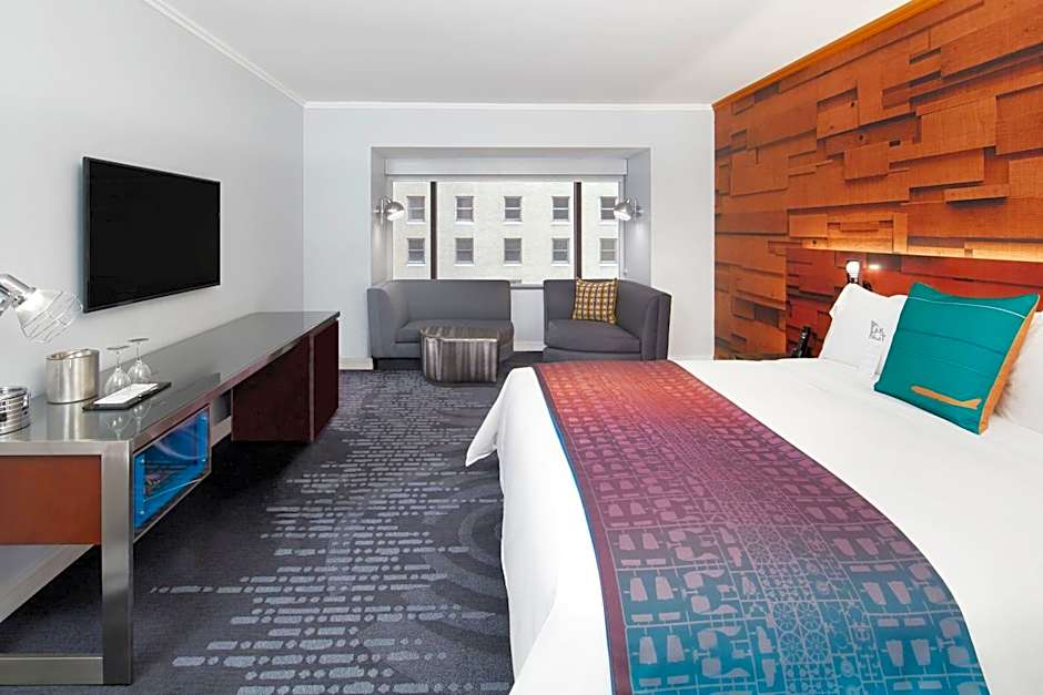 Photo 1 of 4 of Standard 1 King Bed Guestroom, Low Floor
