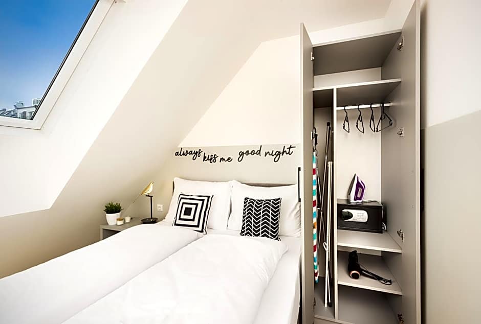 lyf Schönbrunn Vienna