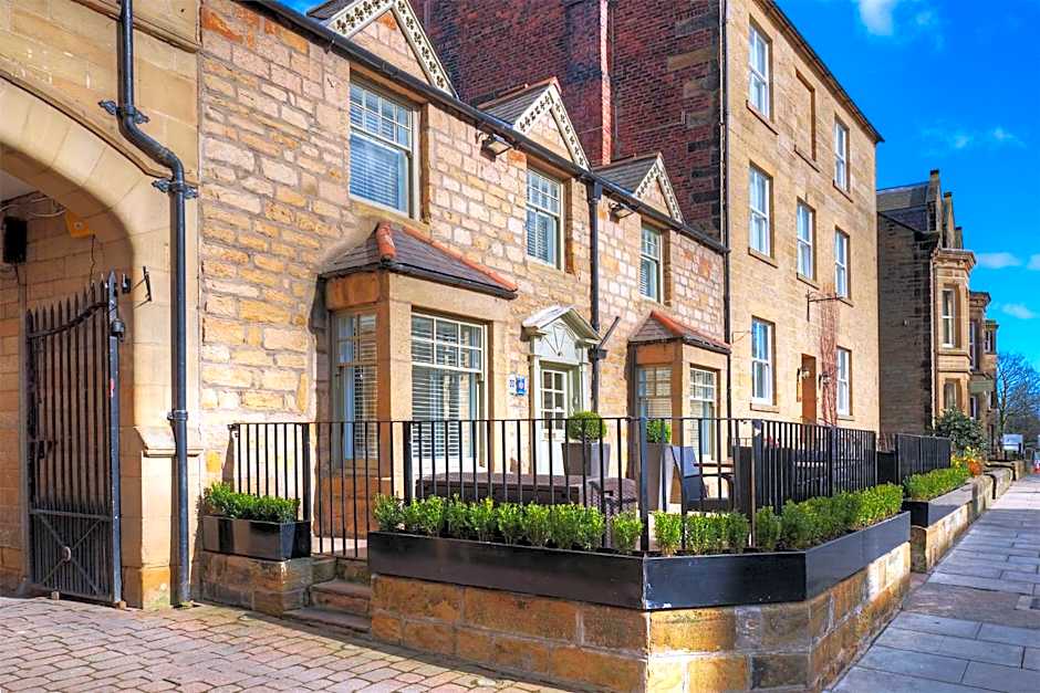 The Bondgate Boutique