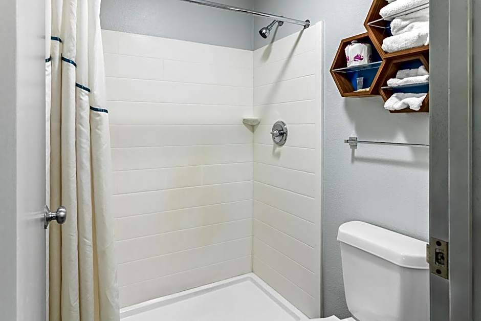 HomeTowne Studios Florence, KY-Cincinnati Airport