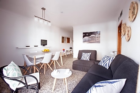 TWO BEDROOMED APARTMENT WITHOUT SEA VIEW