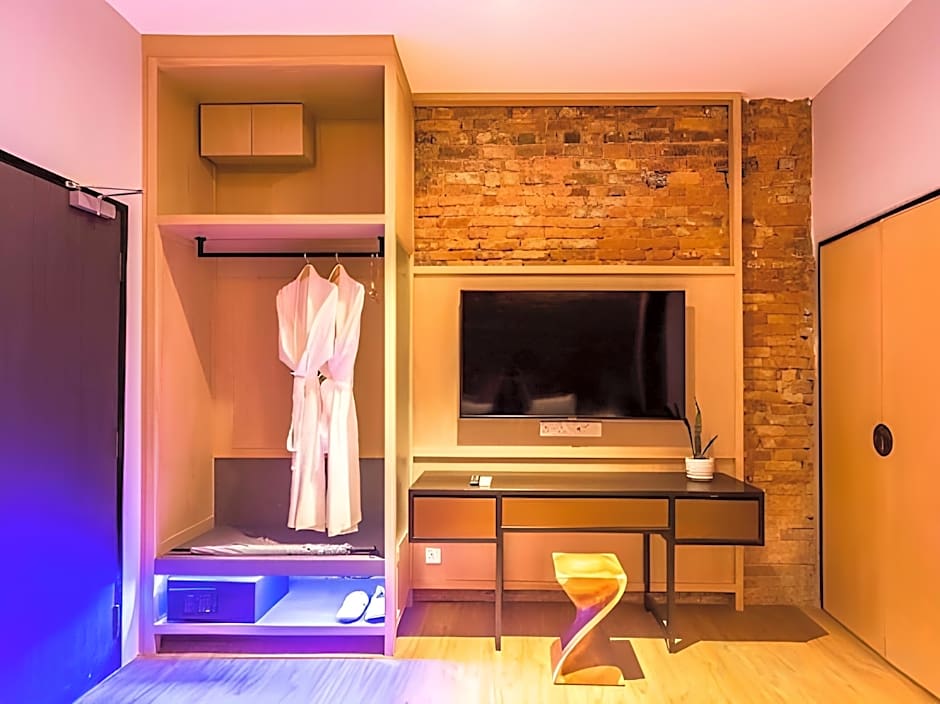 Tien Terrace Macalister