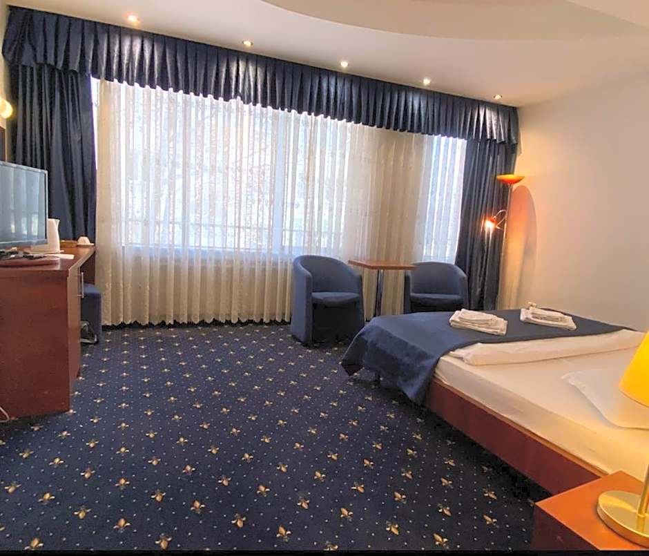 Samaa Hotel