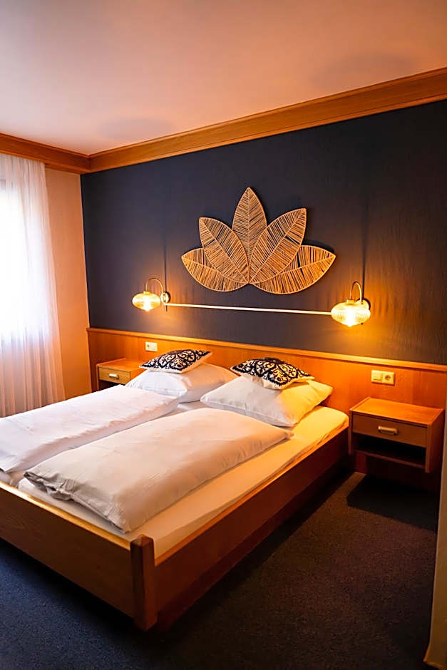 Hotel Gülser Weinstube