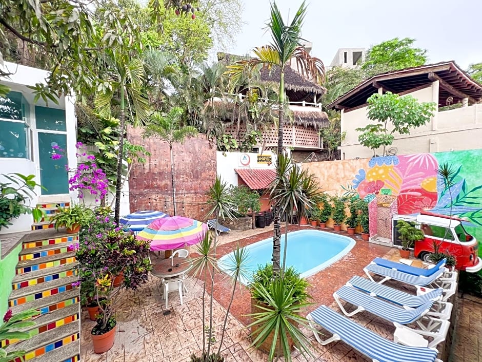 ITH Amazing Hostel Sayulita