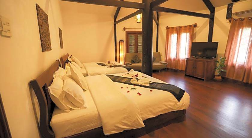 Royal Peacock Boutique Hotel