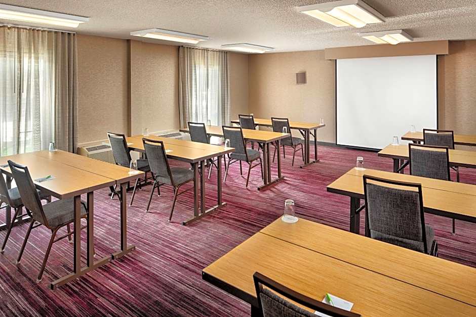 Courtyard by Marriott Anaheim Buena Park