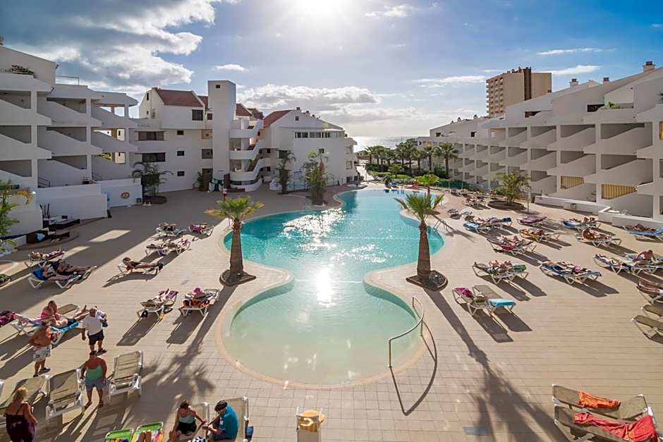 Paloma Beach Apartments