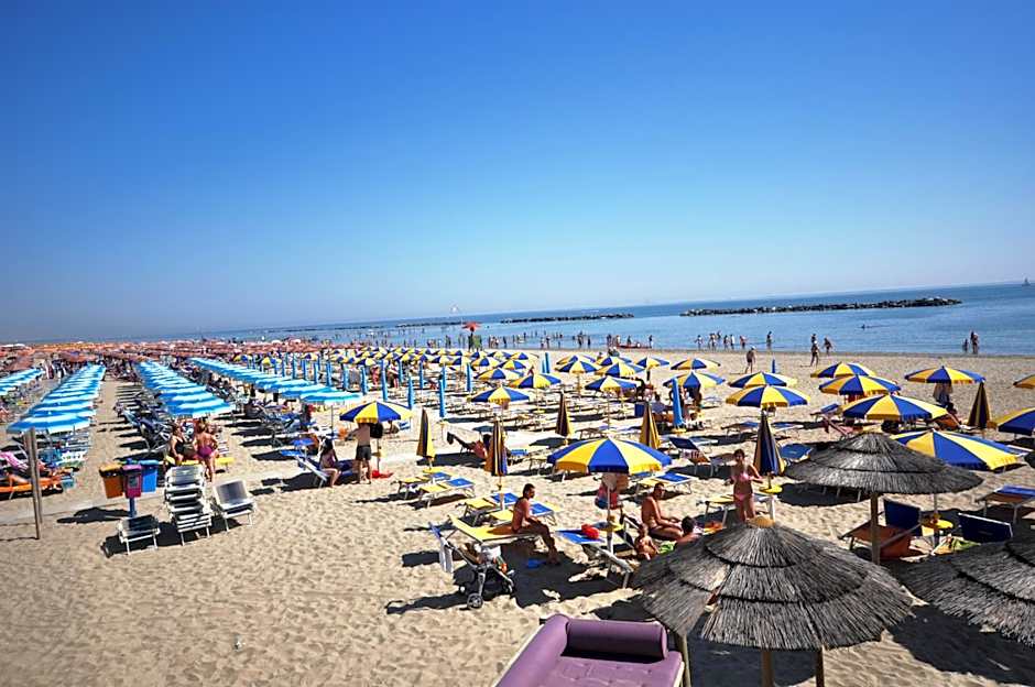 Grand Hotel Azzurra Club