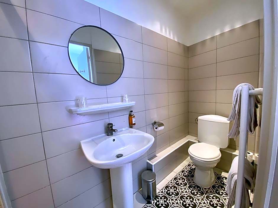 Logis Hotel La Bellaudiere