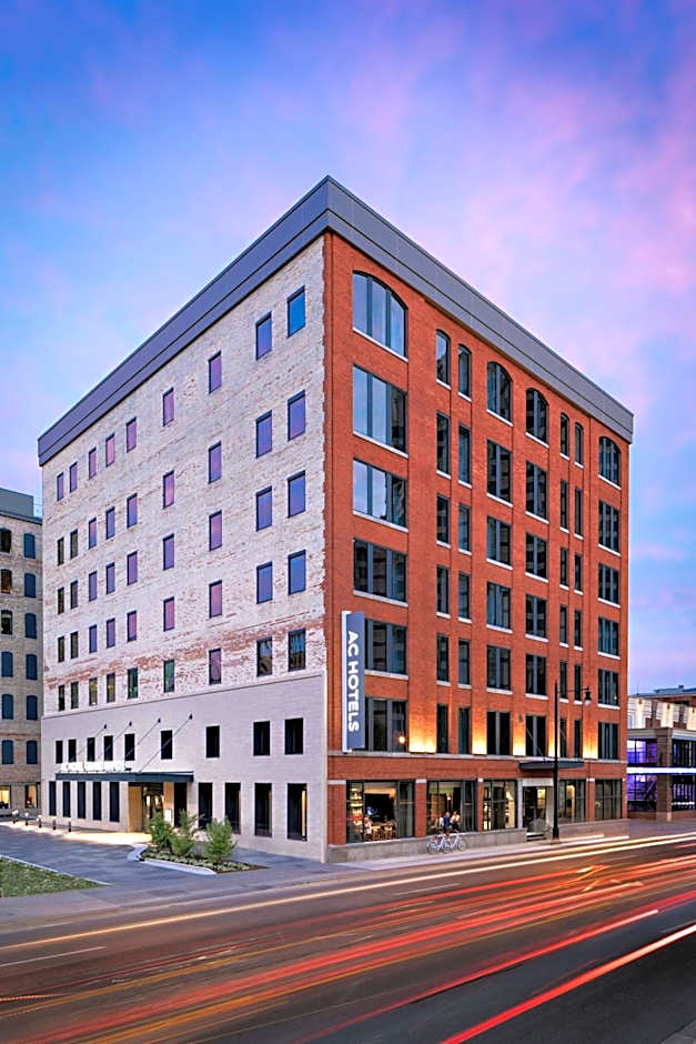 AC Hotel by Marriott Grand Rapids Downtown