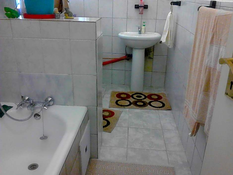 Kwa-Dlamathe Guesthouse